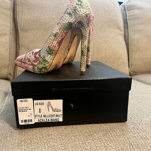 Azalea Wang Multicolor Women's Heels..shoe fits like 8.5 or 9. Slightly large do